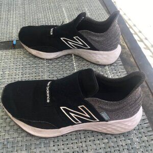 New Balance Sneakers, Slip Ins (No Ties), Big Kids Size 3, Black